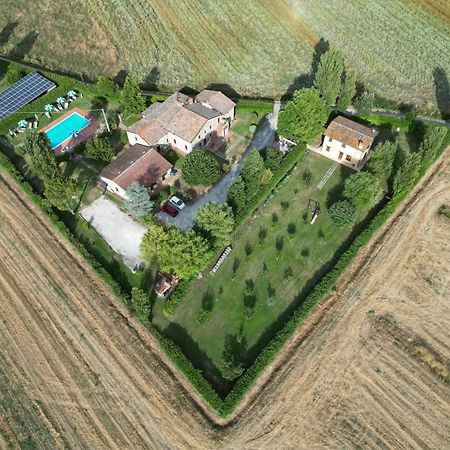 Casa Vacanze Vecchio Granaio 마지오네 외부 사진