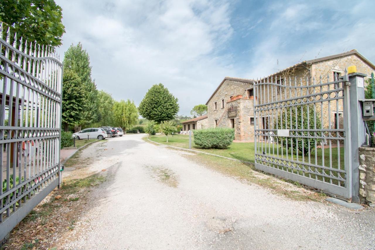 Casa Vacanze Vecchio Granaio 마지오네 외부 사진