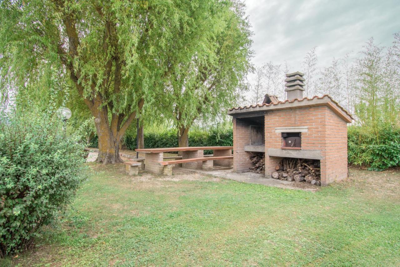 Casa Vacanze Vecchio Granaio 마지오네 외부 사진